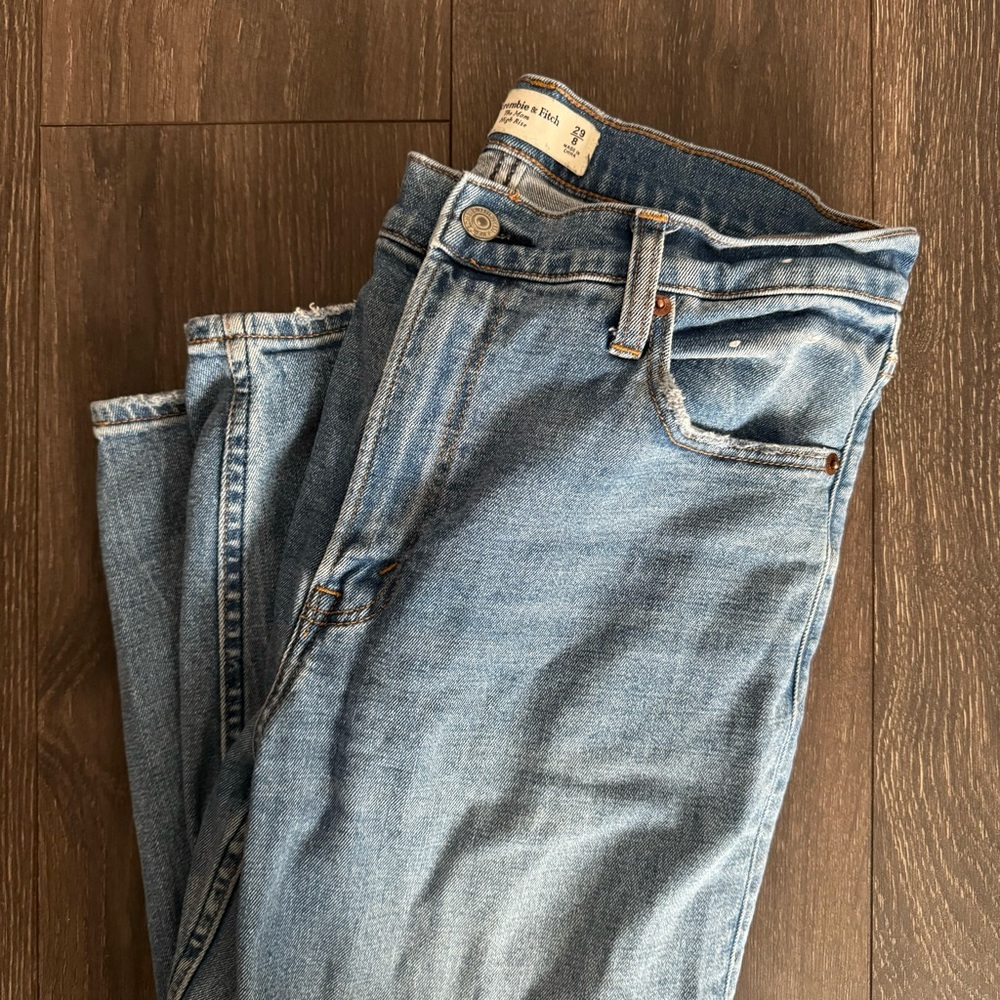 abercrombie and fitch mom jean